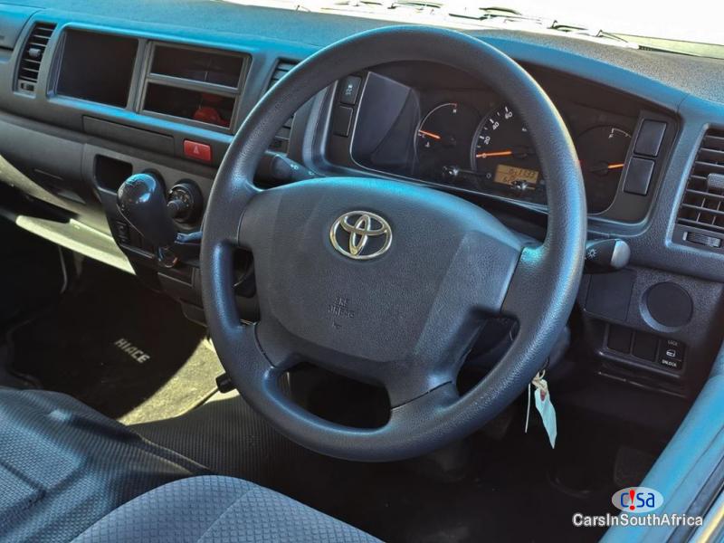 Picture of Toyota Quantum 2.5D-4D SES’FIKILE 16 SEATS { 0817687830 } Manual 2023 in Gauteng