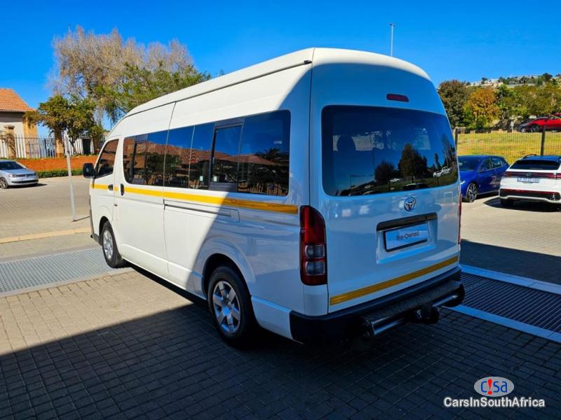 Toyota Quantum 2.5D-4D SES’FIKILE 16 SEATS { 0817687830 } Manual 2023 in South Africa - image