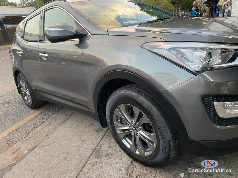 Hyundai Santa Fe 2160 Manual 2017 - image 3