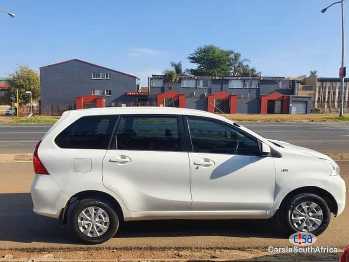 Toyota Avanza 1.5 Manual 2018 - image 3