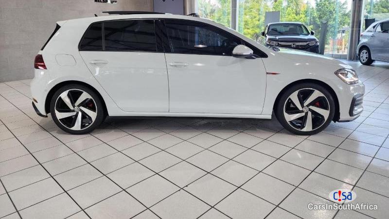 Volkswagen Golf 2.0 Automatic 2018