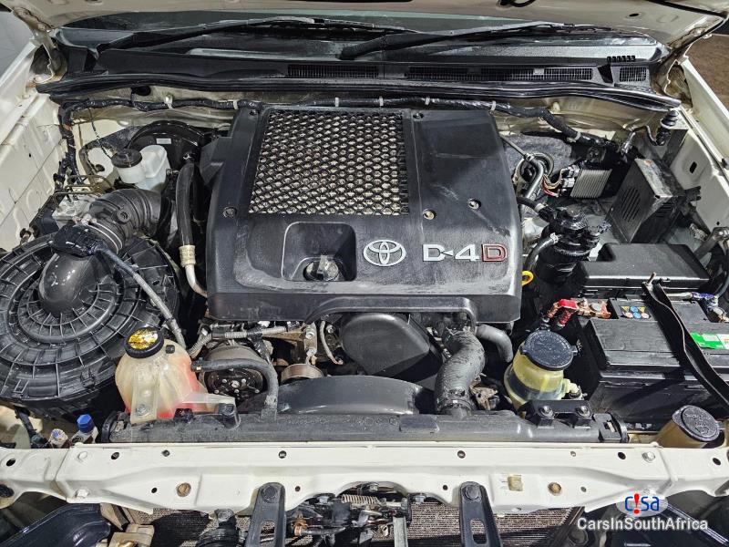 Toyota Hilux 3.0D Manual 2015 - image 6