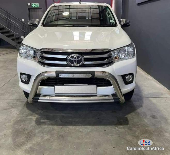 Toyota Hilux 2.4 Automatic 2017 - image 3