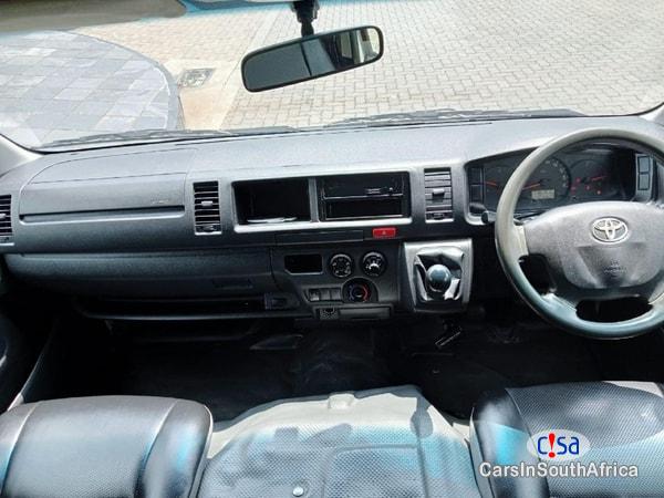 Toyota Quantum 2.5 ( +27 685845776 Manual 2016 - image 5