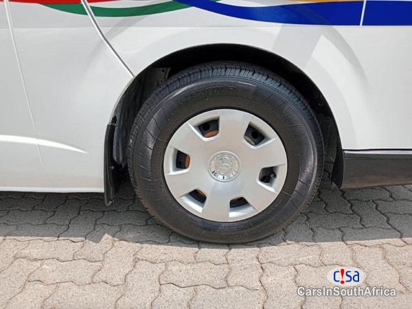 Toyota Quantum 2.5 ( +27 685845776 Manual 2016 - image 7