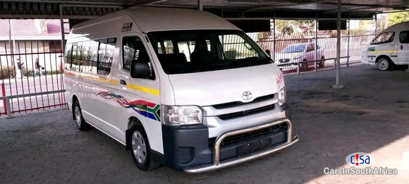 Pictures of Toyota HiAce 22 Toyota Quantum 2.5D-4D Sesfikile 16-seater For Sale. Manual 2022