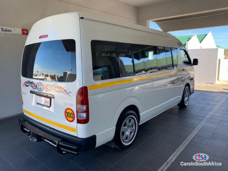 Toyota Quantum 2.7 Manual 2017 in South Africa