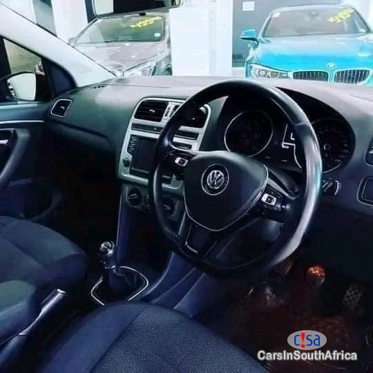 Volkswagen Polo 1.2 Manual 2013 - image 4