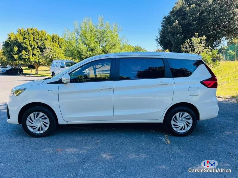 Toyota 1.5 Manual 2022 - image 3