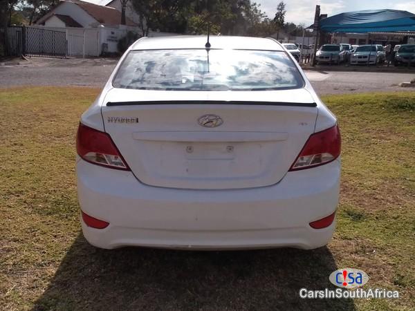 Hyundai Accent 0616417846 Manual 2016