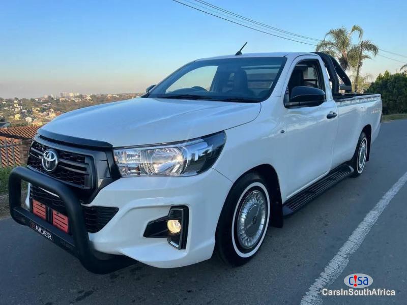 Pictures of Toyota Hilux 2.8GD-6 Single Cab Manual 2019