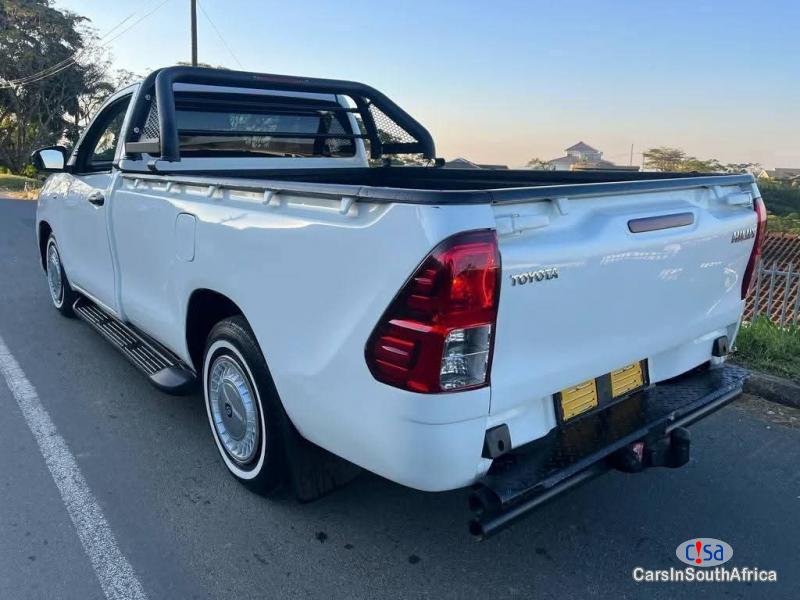 Toyota Hilux 2.8GD-6 Single Cab Manual 2019 - image 3
