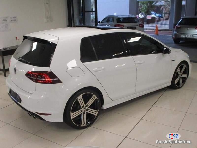 Pictures of Volkswagen Golf 2.0 Engine Automatic 2019