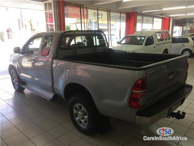 Toyota Hilux 2,5L Manual 2014 - image 5