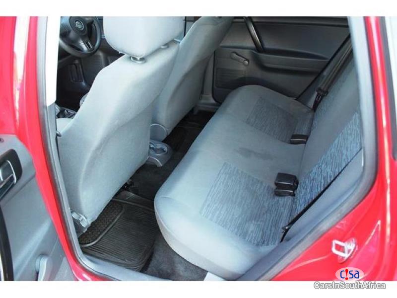 Volkswagen Polo Manual 2015 - image 11