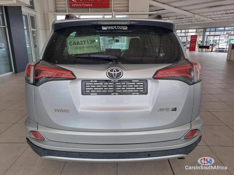 Toyota RAV-4 2.0 Manual 2019 - image 2