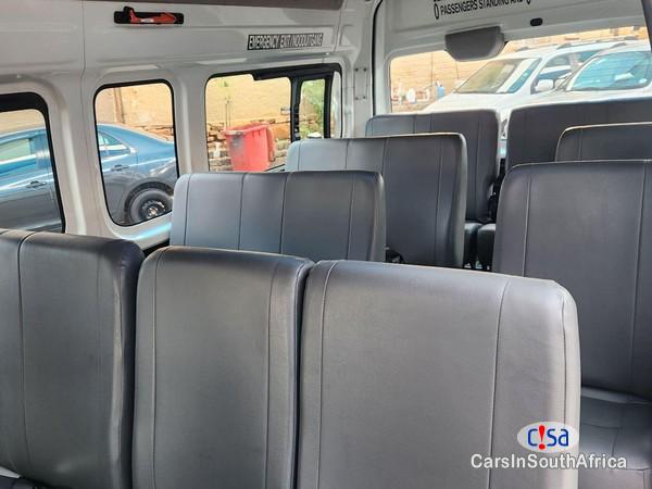 Nissan NV350 2.5 Manual 2018 - image 3