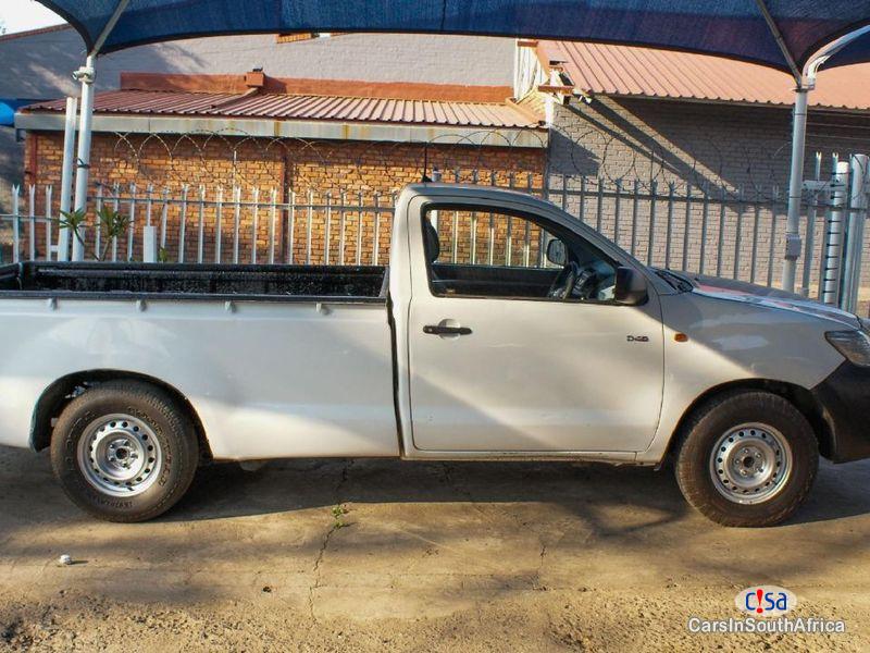 Toyota Hilux 2.5D Manual 2015