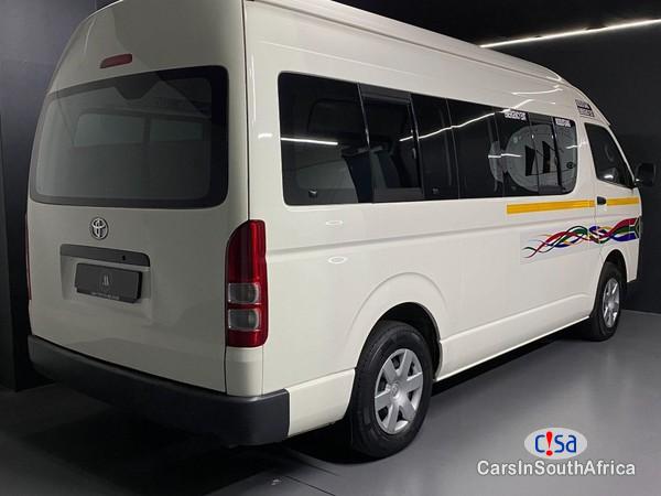Toyota Quantum BANK REPO 2.5D4D SES´FIKILE Manual 2020 in South Africa