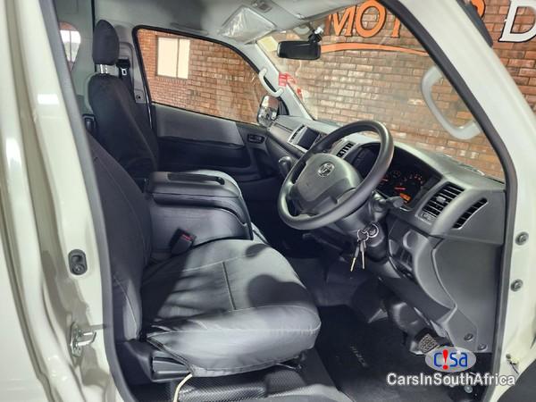 Toyota Quantum 2 5 0671651564 Manual 2022 in Northern Cape - image