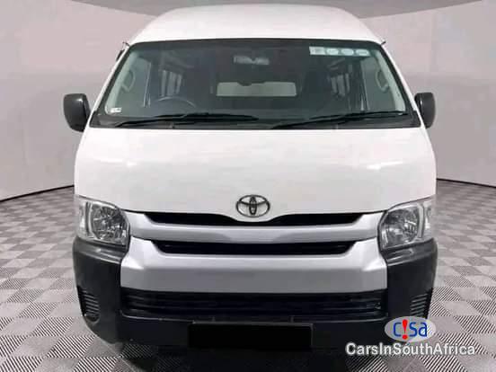 Toyota Quantum 2 5 0671651564 Manual 2015