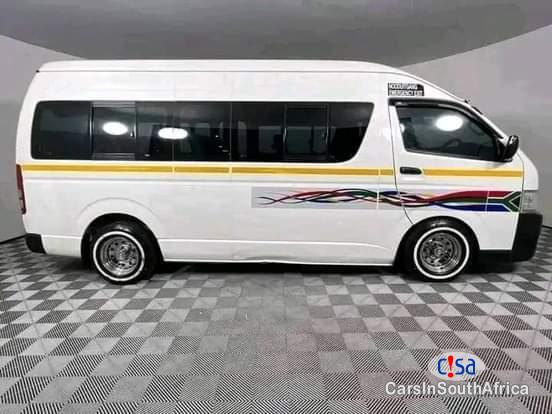Toyota Quantum 2 5 0671651564 Manual 2015 in Western Cape