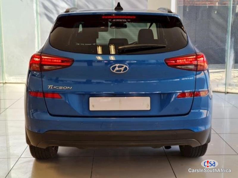 Hyundai Tucson 2.0 Automatic 2019 - image 2