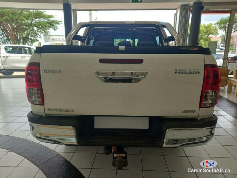 Toyota Hilux 2.8 Automatic 2019