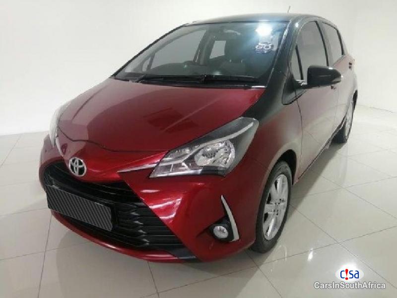 Toyota Yaris 1.0 Pulse (0684957752 Manual 2016 - image 2