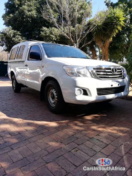 Picture of Toyota Hilux 2.5 Manual 2010