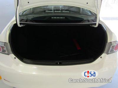 Toyota Corolla 1.6 Manual 2015 - image 4