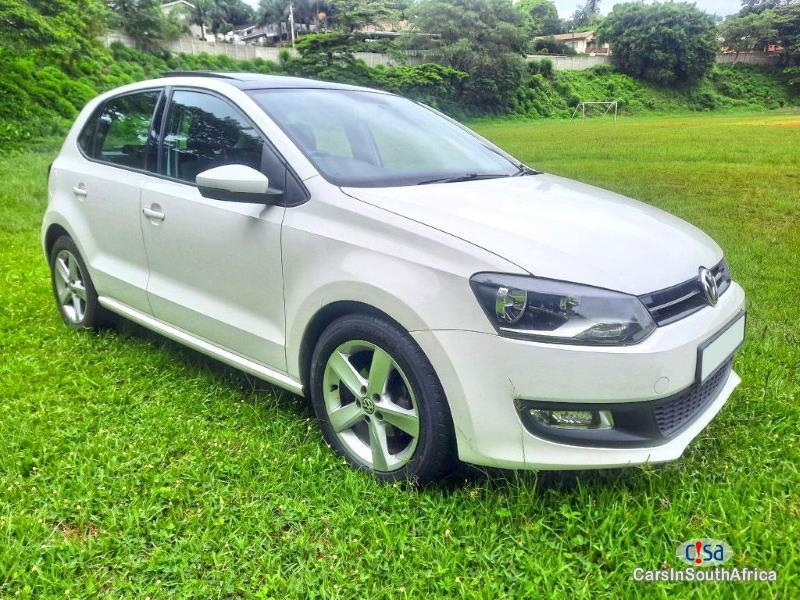 Volkswagen Polo 1.6 Manual 2014 - image 3