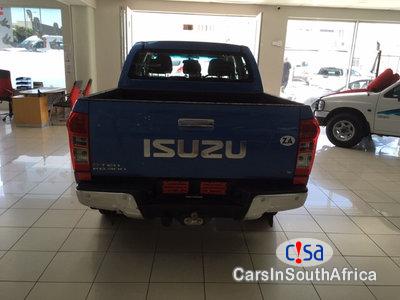 Isuzu KB Series 300 D-TEQ LX DOUBLE CAB BAKKIE Manual 2014 in Mpumalanga - image