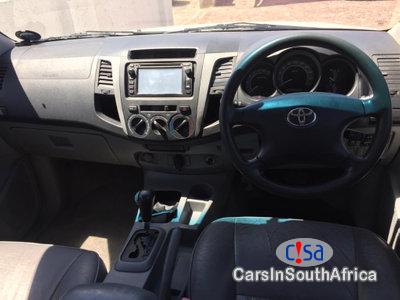 Toyota Hilux Automatic 2007 - image 3