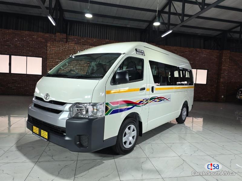 Toyota HiAce 2.5 Manual 2019 - image 5