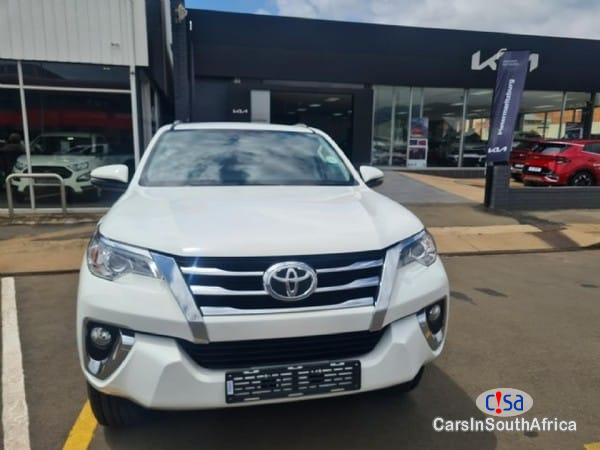 Toyota Fortuner 2.5 D-6 ( +27 685845776 Manual 2018 - image 3