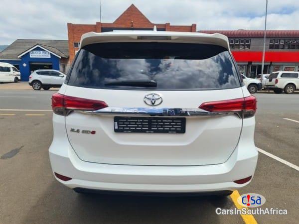 Toyota Fortuner 2.5 D-6 ( +27 685845776 Manual 2018 - image 4