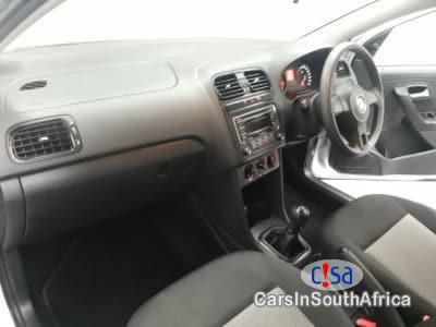 Volkswagen Polo 1.4 Manual 2014 - image 6