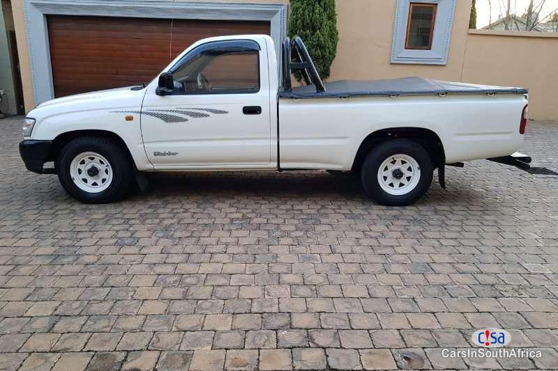 Toyota Hilux 2.4 Manual 2004