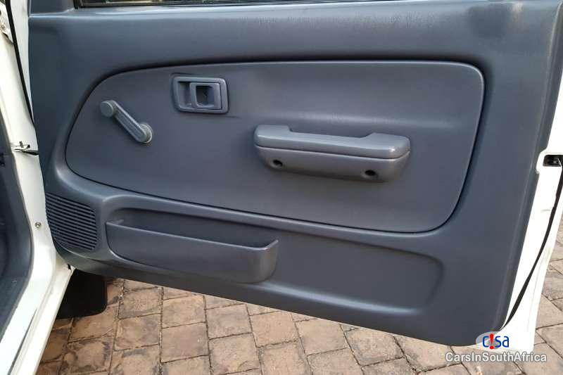 Toyota Hilux 2.4 Manual 2004 in South Africa - image