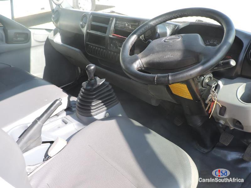 Toyota 3.6 Manual 2013 in Mpumalanga - image