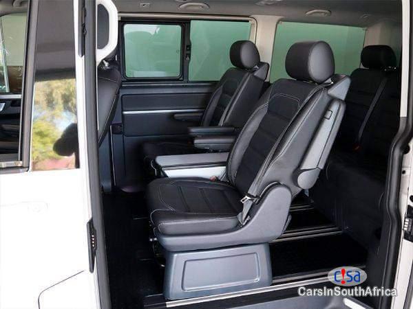 Volkswagen Kombi 2020 Volkswagen Caravera T6 2.0 BITDI 0698183175 Automatic 2020 in South Africa - image