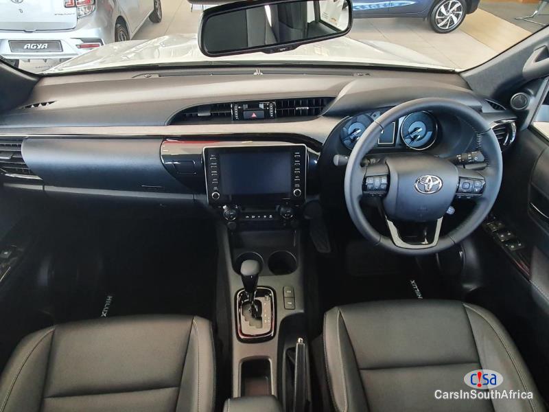 Picture of Toyota Hilux 2.8 GD-6 Raised-Body Legend 4x4 Auto Double-Cab Automatic 2019 in South Africa
