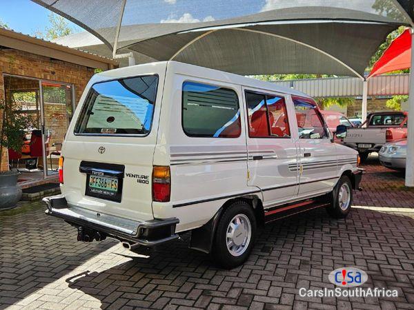 Toyota Venture 1800 6+4 8 Seaters Manual 1993