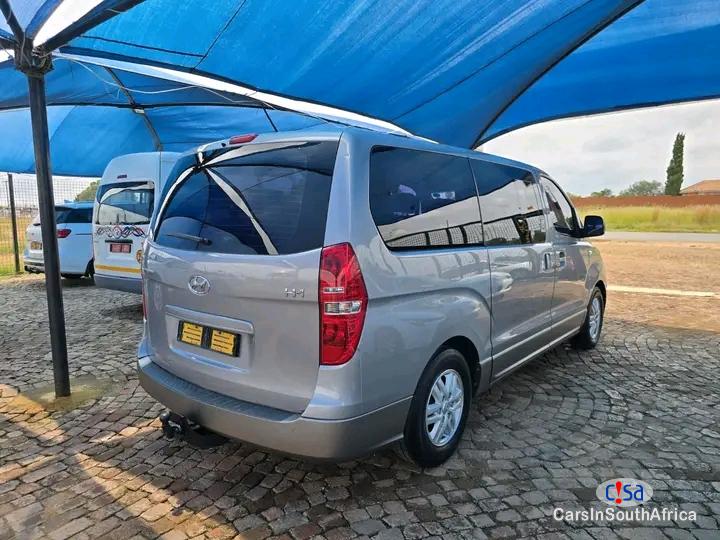 Hyundai H-1 2.5 CRDi Elite Automatic 2016