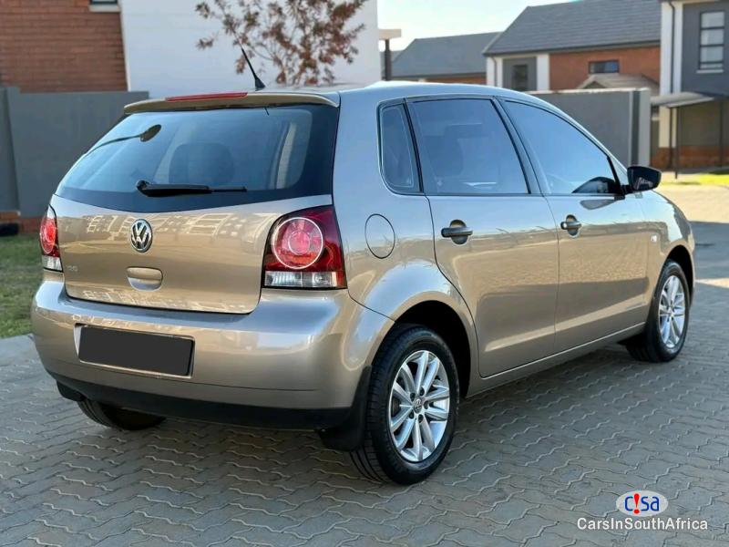 Volkswagen Polo Vivo 1.4 Trendline Auto +27 685845776 Automatic 2017 - image 3
