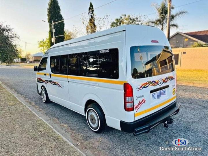 Toyota Quantum 2.5 Sesifikile 16 Seats 0685845776 Manual 2018 in North West