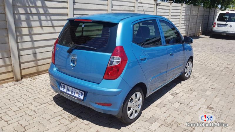 Hyundai i10 1.1 GLS Manual 2016 in Mpumalanga