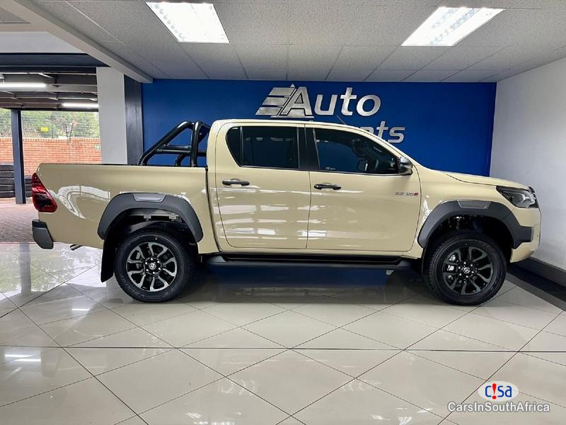 Toyota Hilux Bank 2.8GD-6 Double Cab 4×4 0634393833 Automatic 2022