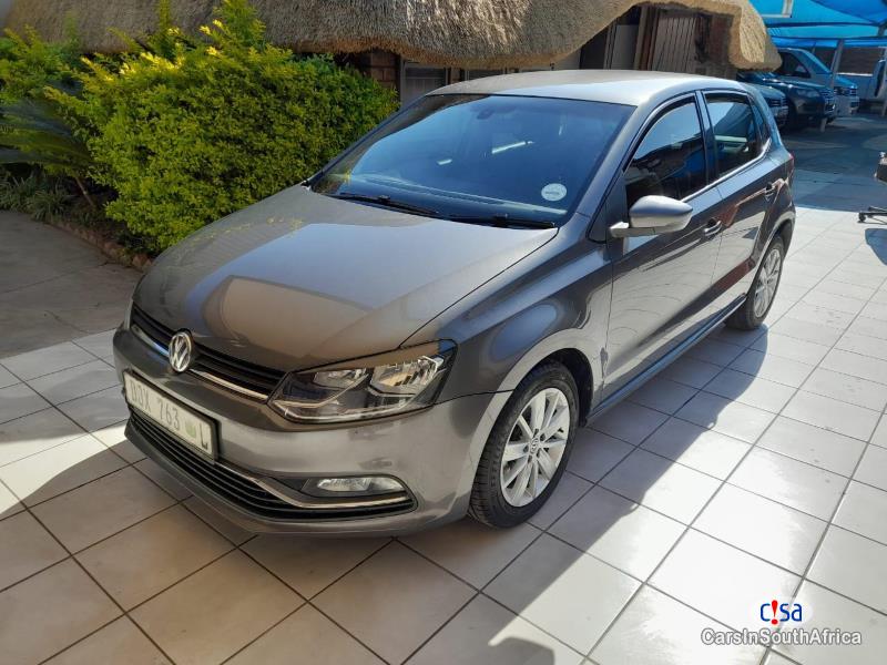 Pictures of Volkswagen Polo Hatch 1.2TSI Manual 2015